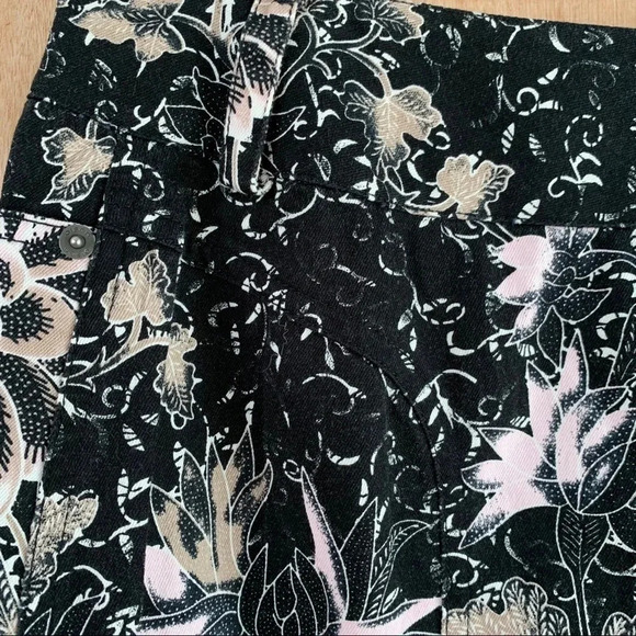 **NEW Olsen Europe Floral A-Line Skirt W/Pockets - Picture 7 of 12